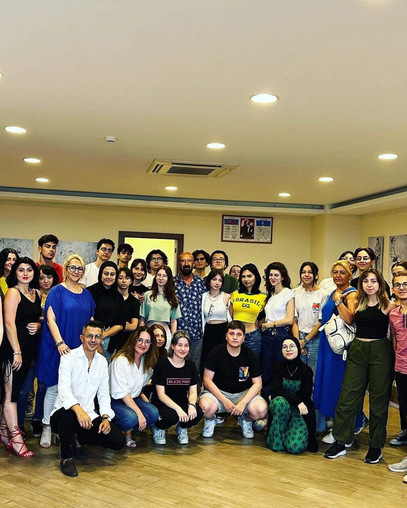 WhatsApp Image 2025-03-17 at 21.23.37 (1)